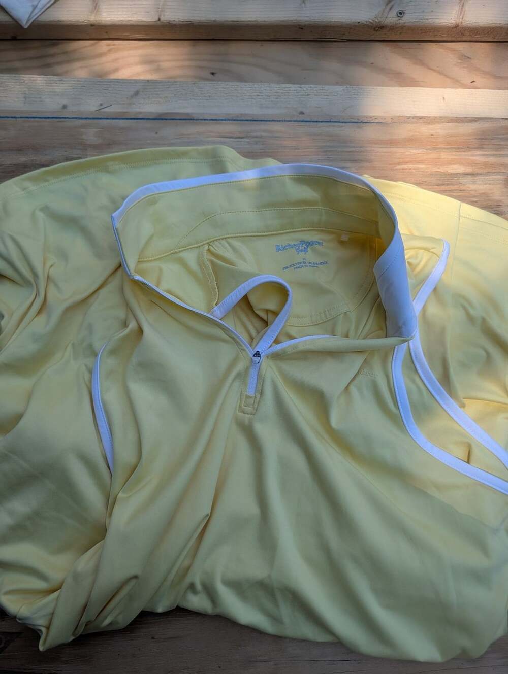 Richer Poorer Golf Shirt Size XL Yellow